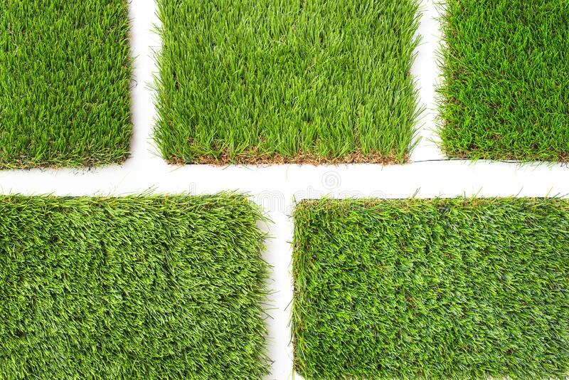 1674631511_detail-types-artificial-grass-sample-book-191739139.jpg